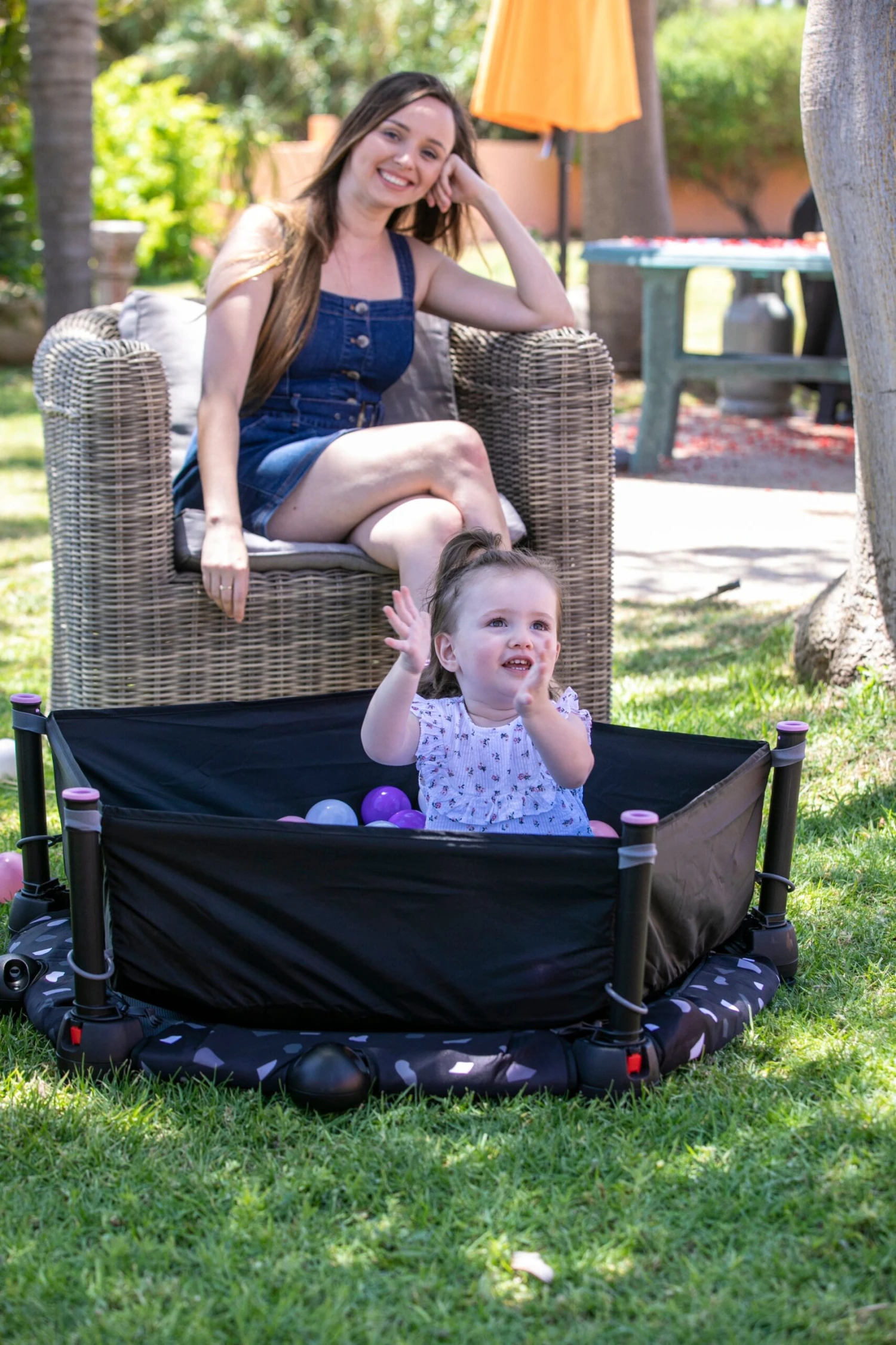 Okiedog 3-in-1 Trampoline - Black 9 Okiedog 3-in-1 Trampoline - Black - Image 9